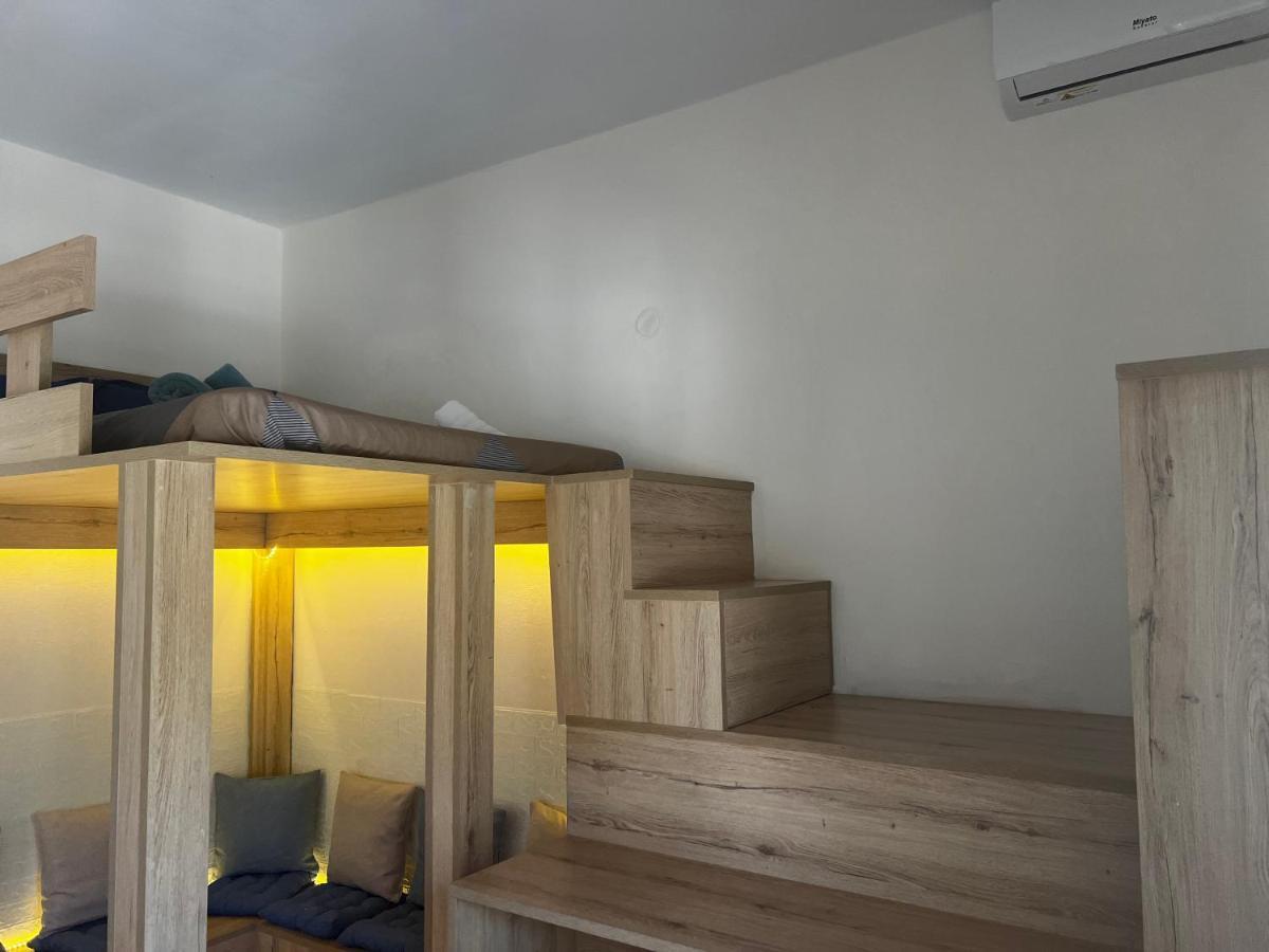 Seaview Room With Share Some Place Athens Ngoại thất bức ảnh